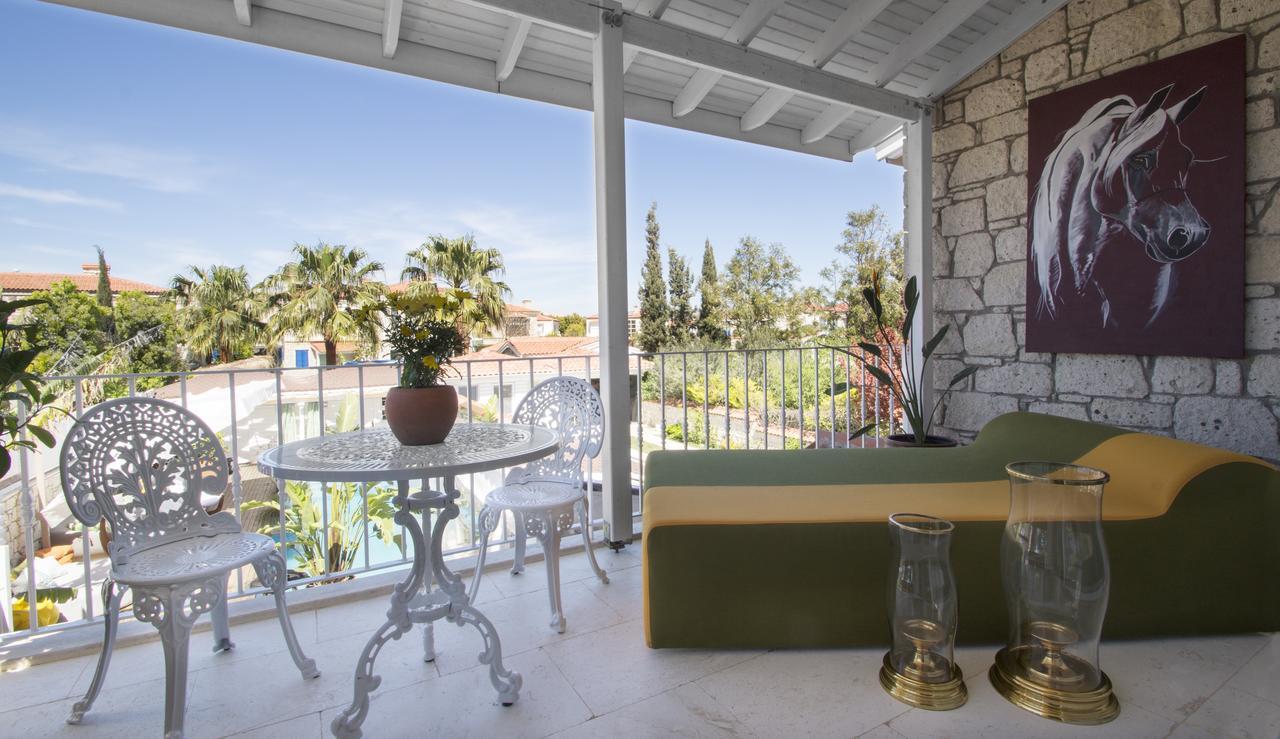 The Six Alacati Hotel Εξωτερικό φωτογραφία